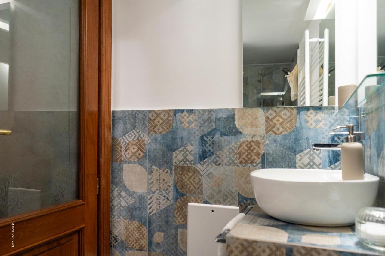 Two Rooms Chiaia 37 那不勒斯 外观 照片