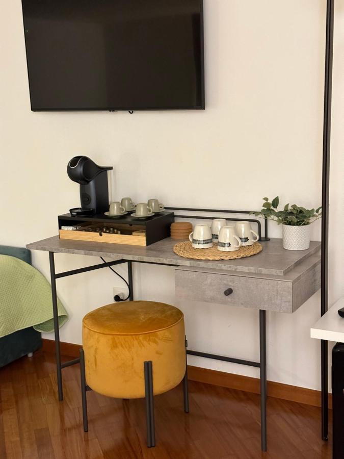 Two Rooms Chiaia 37 那不勒斯 外观 照片