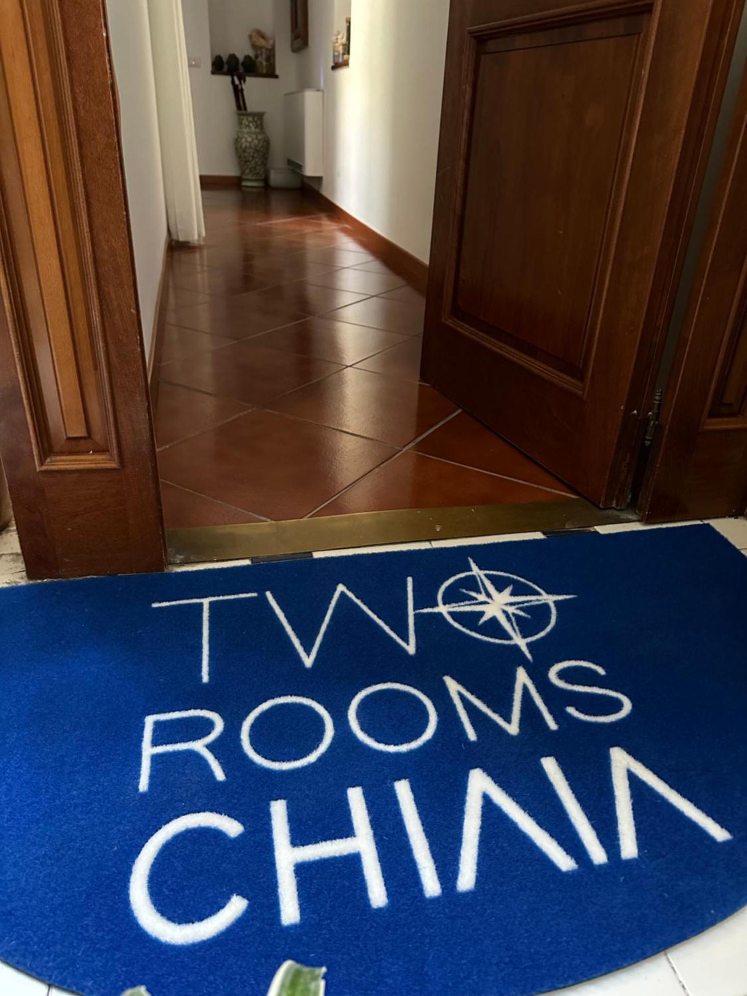 Two Rooms Chiaia 37 那不勒斯 外观 照片